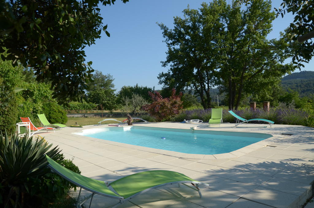 Le Petit Bacalan Mormoiron Exterior foto