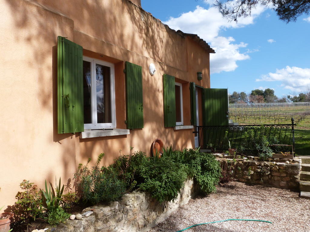 Le Petit Bacalan Mormoiron Quarto foto